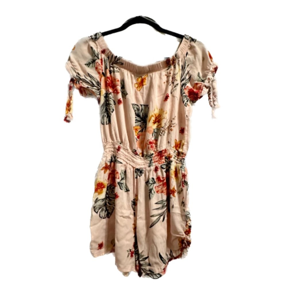 Derek Heart Floral Short Sleeve Romper, M, Pink with Multicolored Flowers